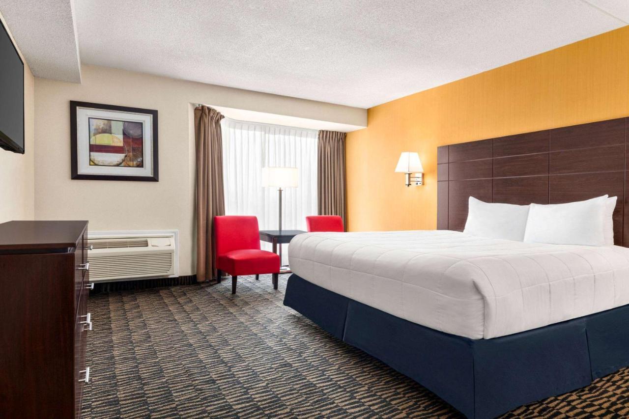 Ramada Plaza By Wyndham Niagara Falls Ngoại thất bức ảnh