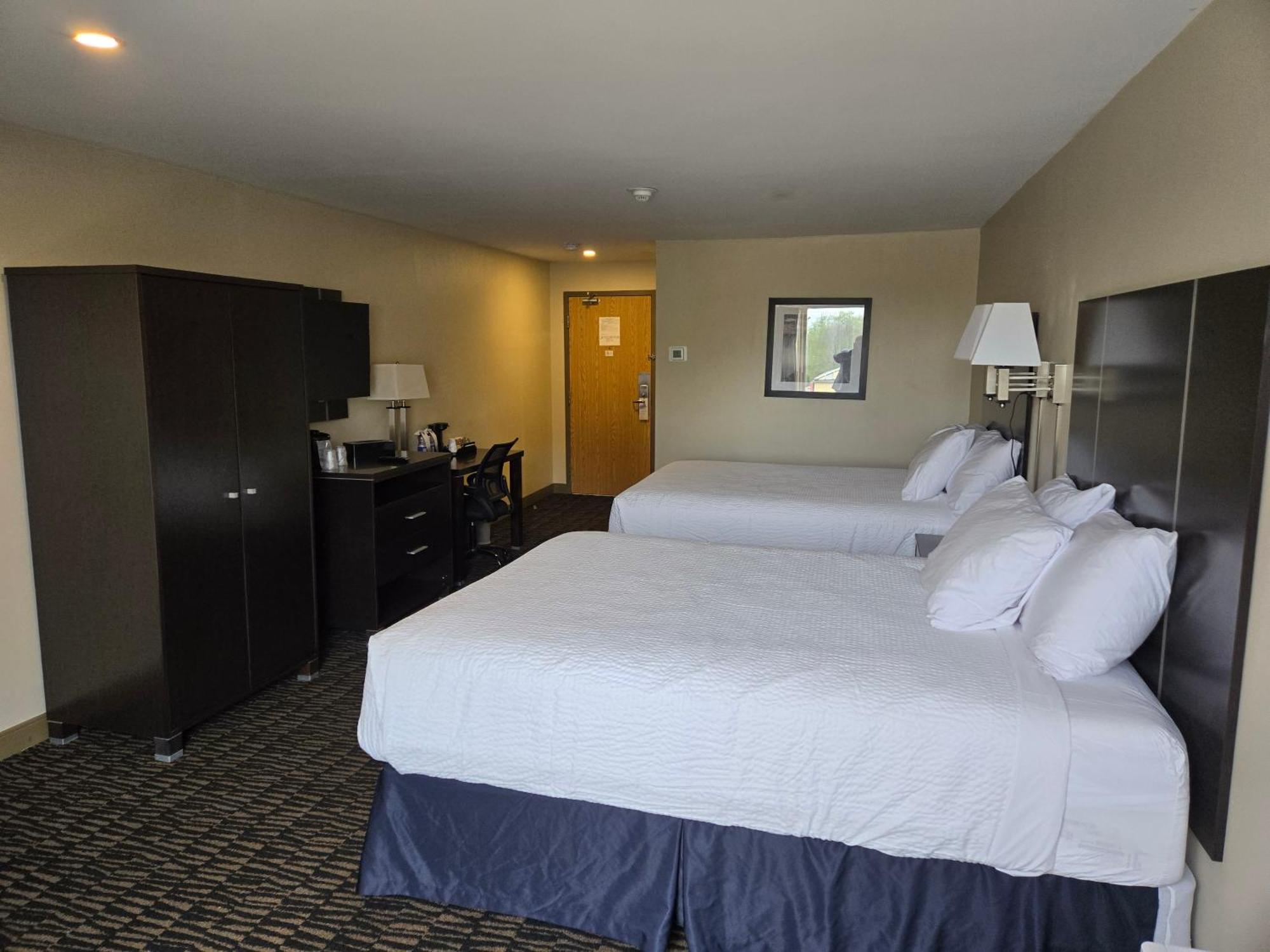 Ramada Plaza By Wyndham Niagara Falls Ngoại thất bức ảnh