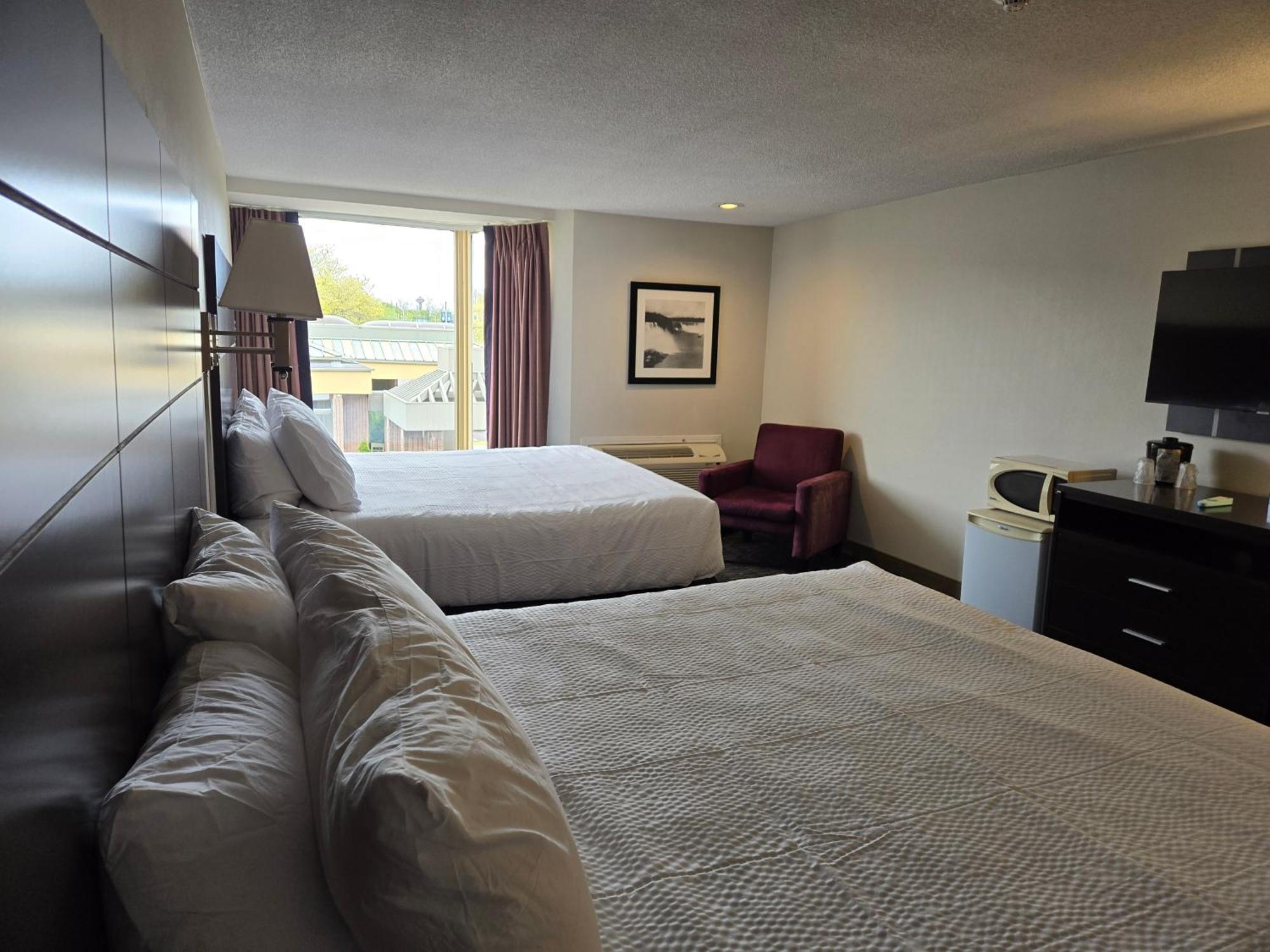 Ramada Plaza By Wyndham Niagara Falls Ngoại thất bức ảnh