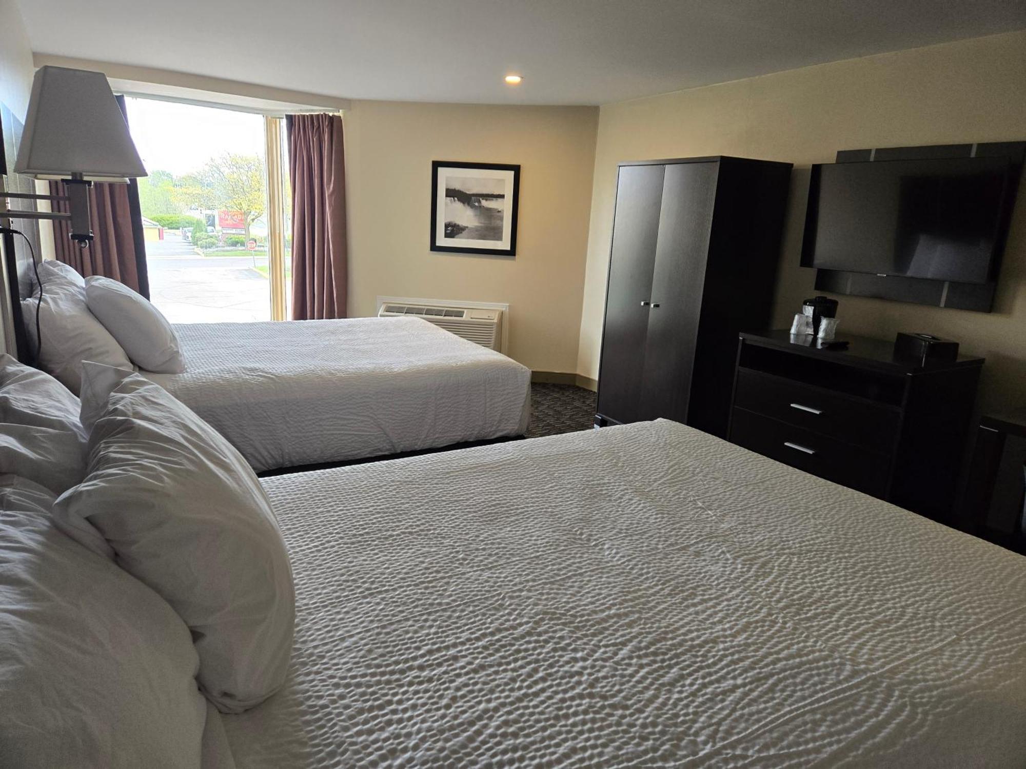 Ramada Plaza By Wyndham Niagara Falls Ngoại thất bức ảnh