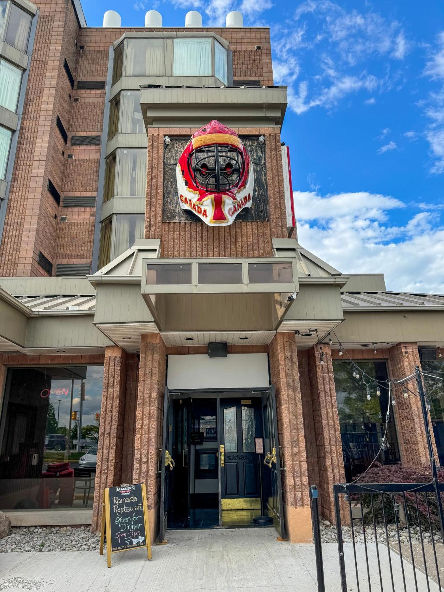 Ramada Plaza By Wyndham Niagara Falls Ngoại thất bức ảnh